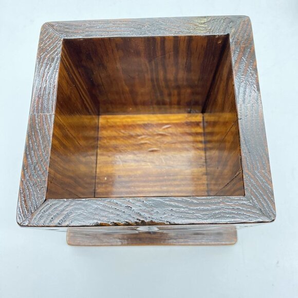 Wooden Star Design Storage Box - Picture 8 of 16